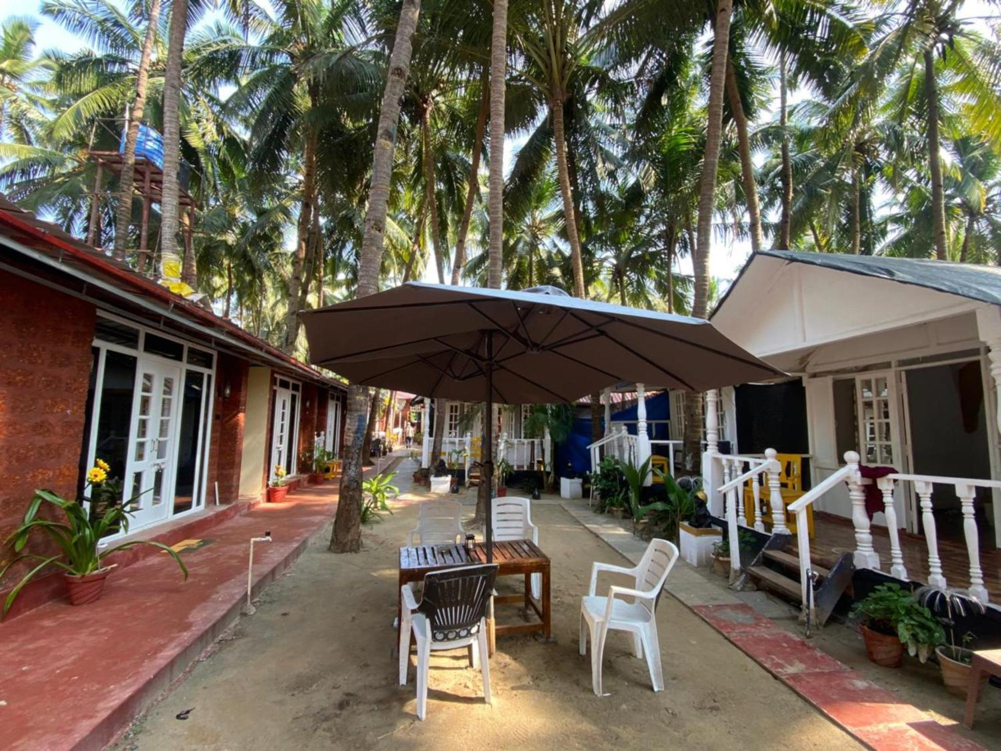 The Charming Nights Hotel Palolem Exterior photo